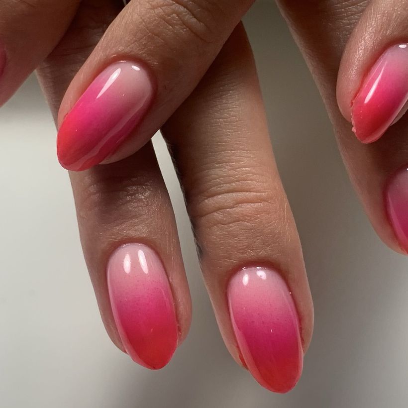 Ombré rose — Sassy Nails Club