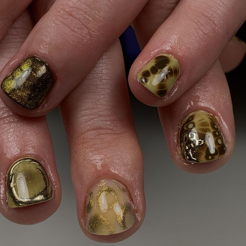 Chrome doré — Sassy Nails Club